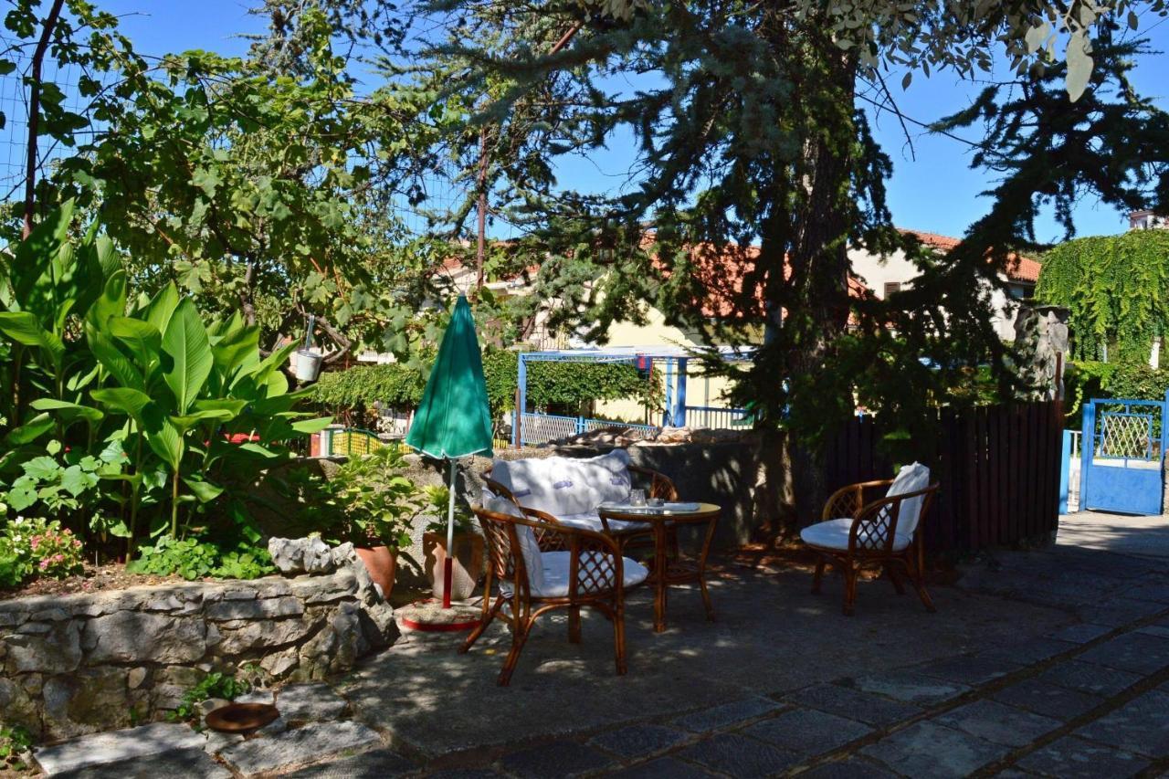 Holiday House Neno Grebastica Luaran gambar