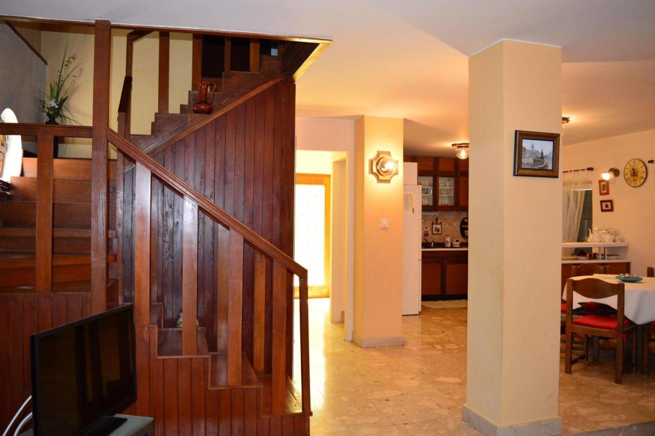 Holiday House Neno Grebastica Luaran gambar